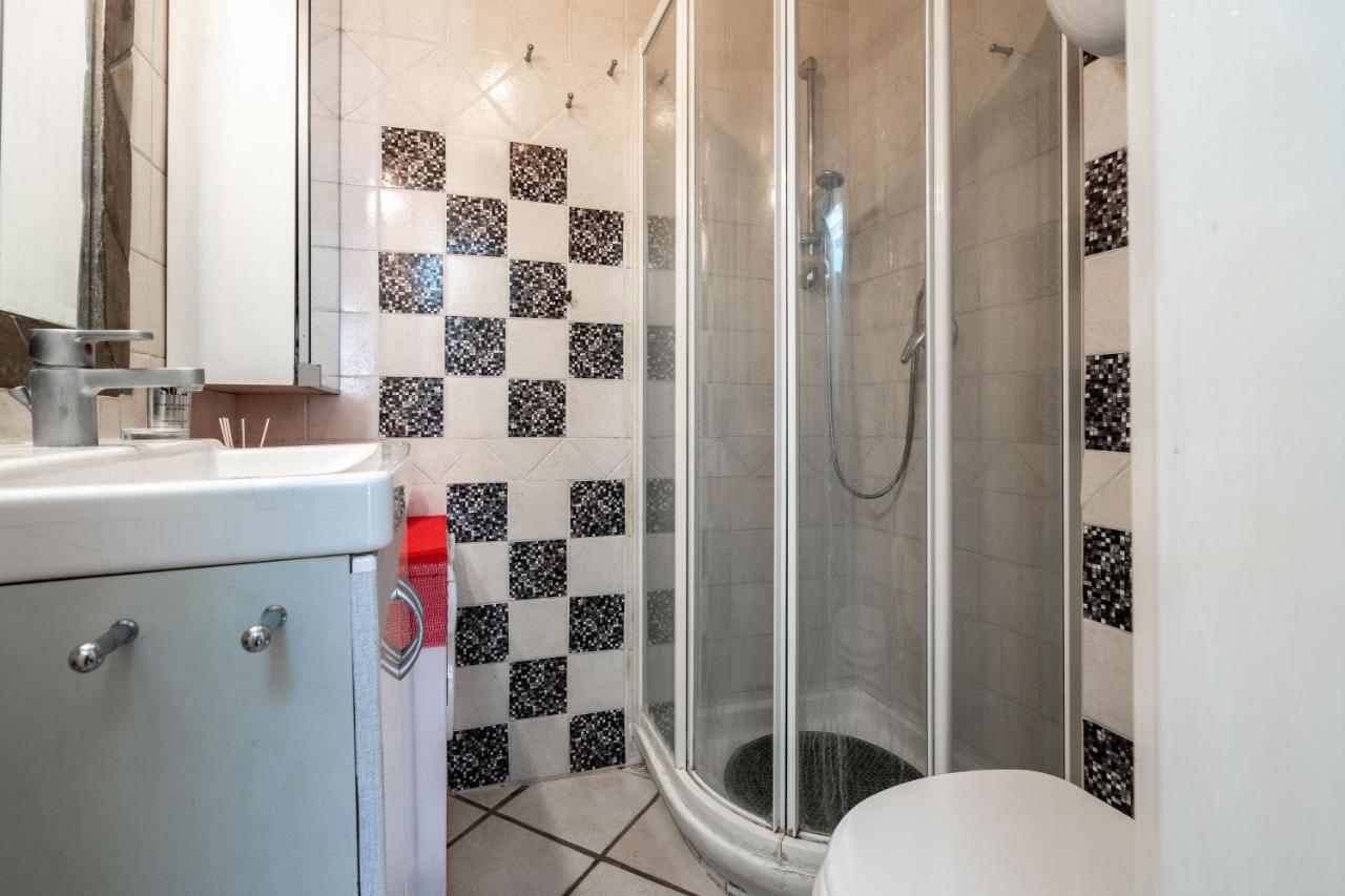 Appartamento San Pietro A Due Passi Grazioso Loft